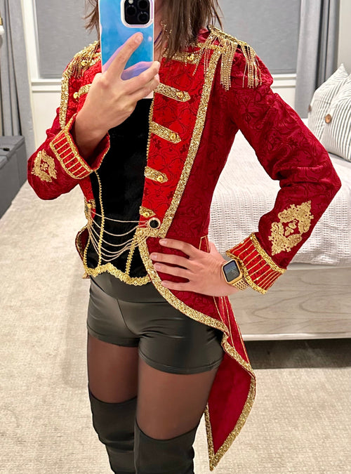 Womans Deluxe Ringmaster Costume